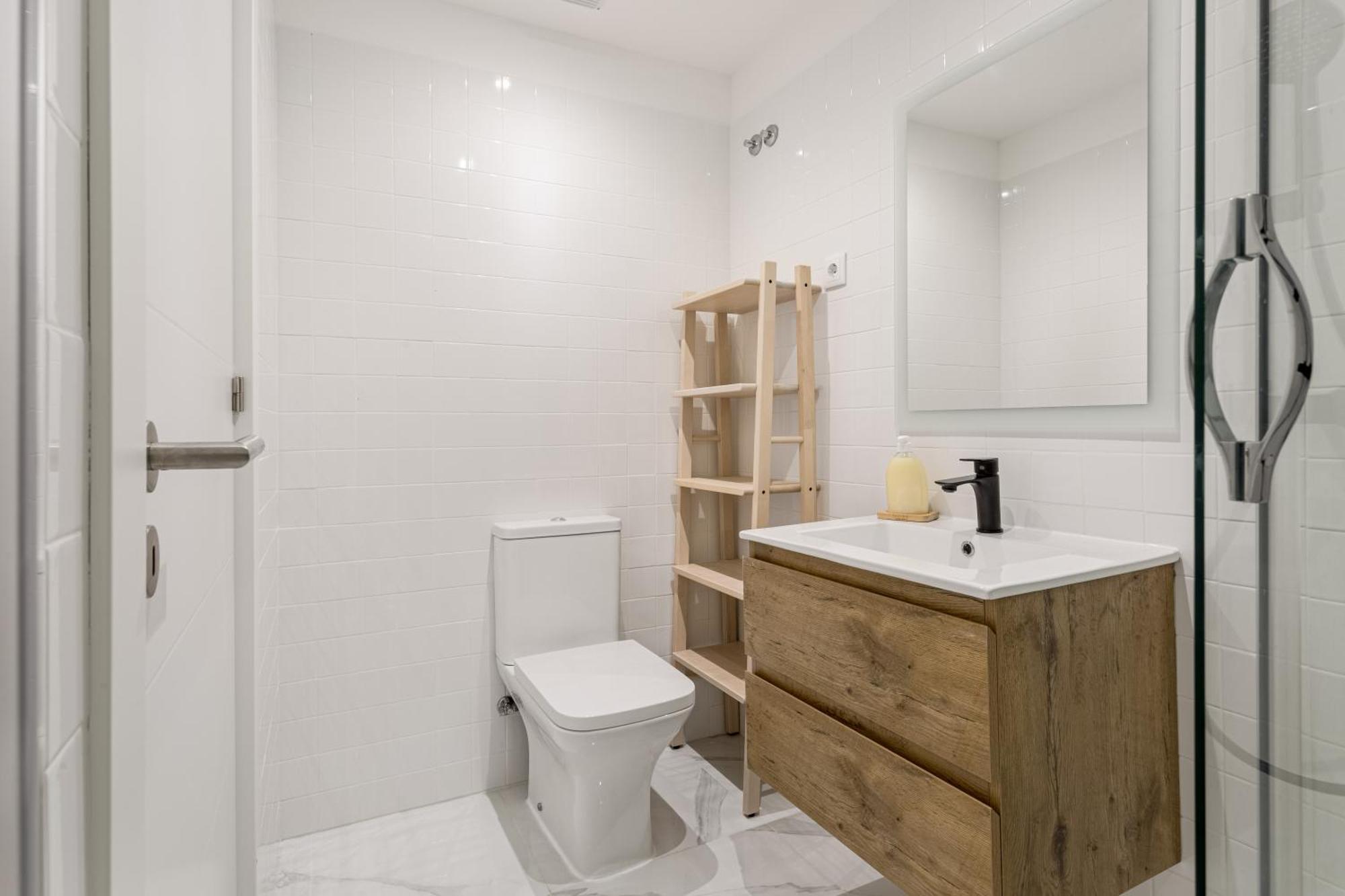Joivy Minimalistic Apt W Patio In Principe Real Lisboa Eksteriør billede