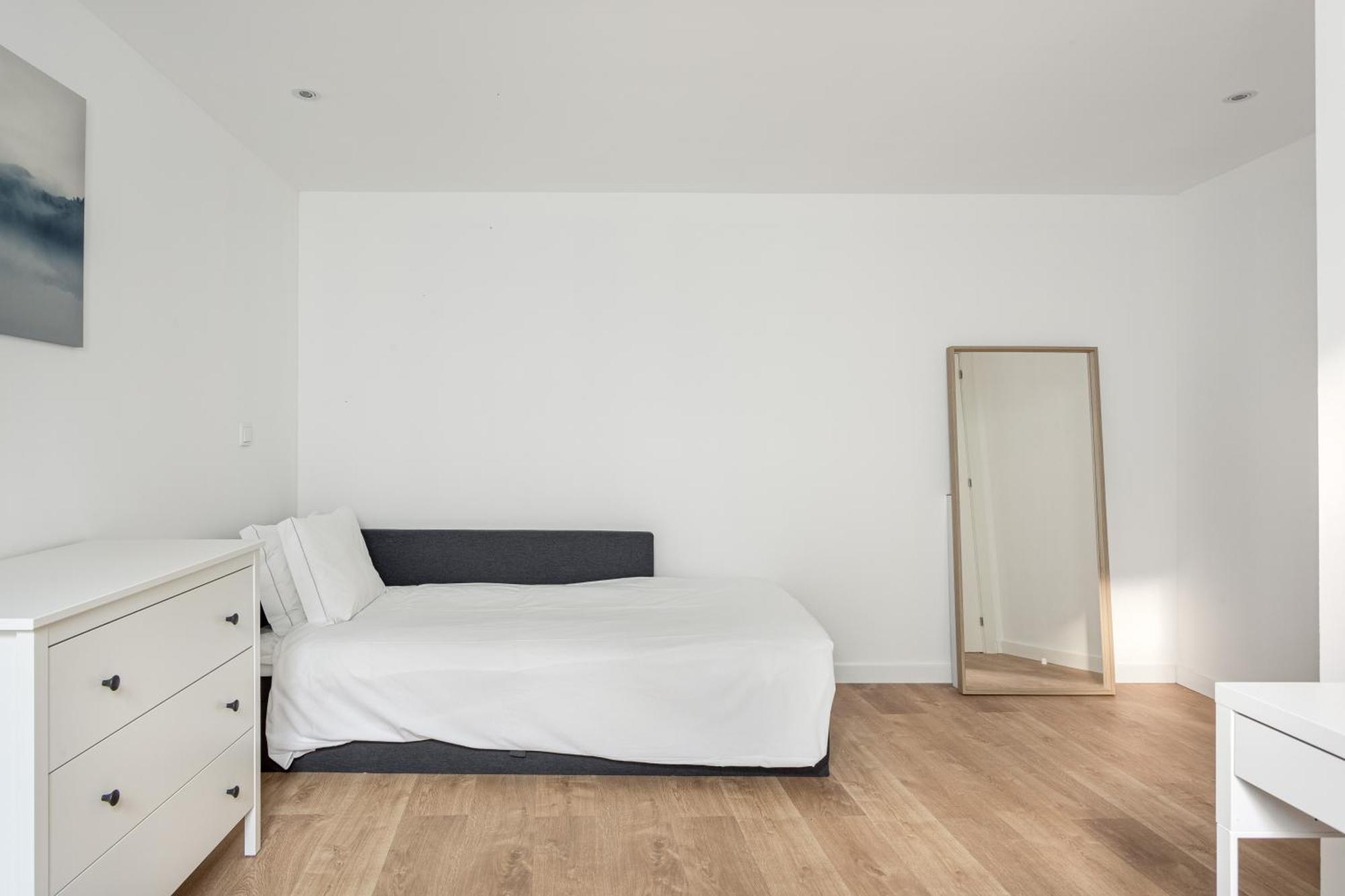 Joivy Minimalistic Apt W Patio In Principe Real Lisboa Eksteriør billede