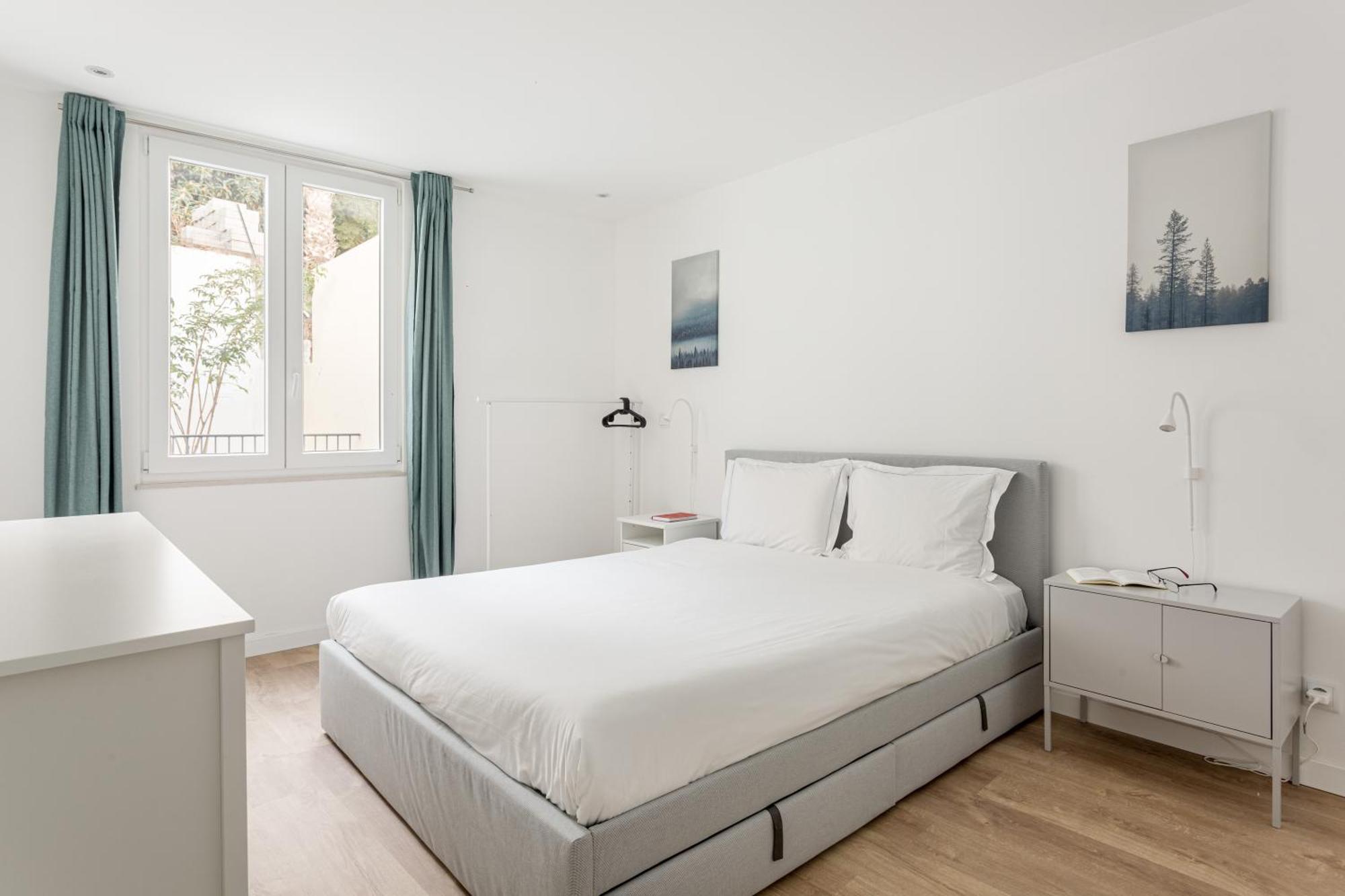 Joivy Minimalistic Apt W Patio In Principe Real Lisboa Eksteriør billede